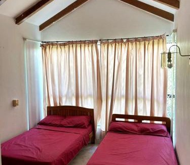 Ricaurte Villa | Villa Marisol Hermoso Condominio con Piscina