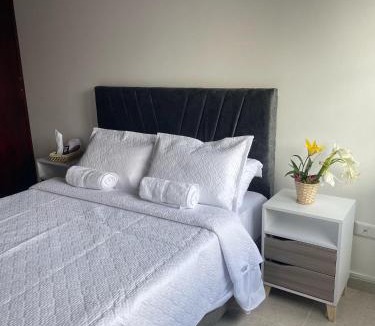 Suba House | Casa Hotel HyL Pontevedra - cerca a la clínica Shaio, Pontevedra