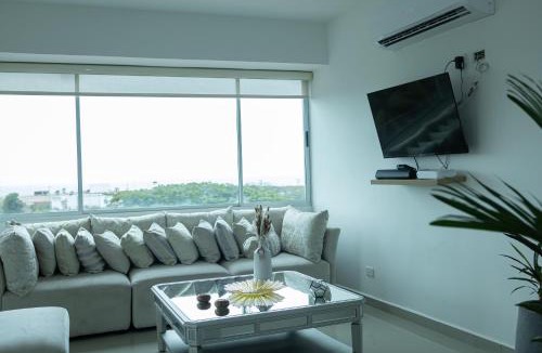Cartagena Apartment | Penthouse con balcón y vista al mar cerca del Centro Histórico