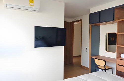 El Cabrero Apartment | Luxury 2B, stunning View 4 Blocks from walled City
