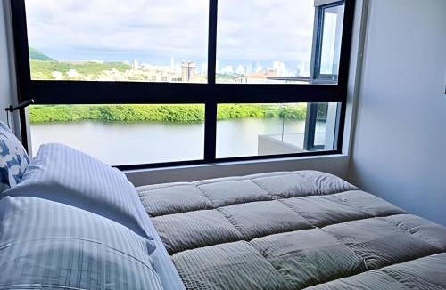 El Cabrero Apartment | Luxury 2B, stunning View 4 Blocks from walled City