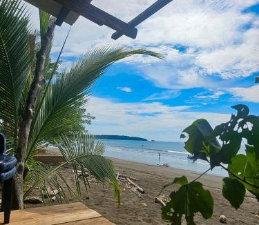 Nuqui Hotel | Chowa lodge