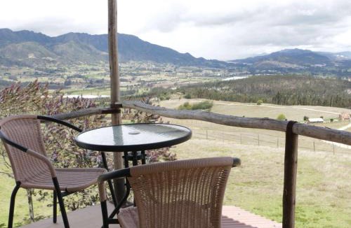 Choconta Hotel | Hotel Campestre Ika Mirador Suesca