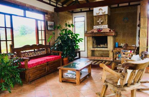 Villa de Leyva House | Casa Finca Los Arrayanes, spectacular views!