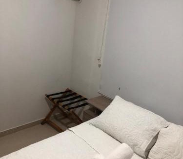 Miramar Apartment | Comfortable 2 bedroom apartment with pool in Miramar
