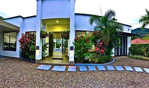Villavicencio Villa | Casa Campestre Ocarros
