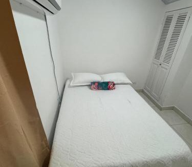 Cartagena Apartment | Edificio frente a la playa en cartagena, marbella