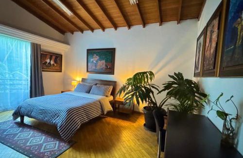 Las Lomas I Hotel | Casa ROMERO EN FLOR