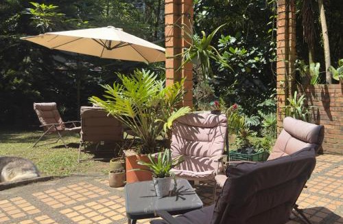Las Lomas I Hotel | Casa ROMERO EN FLOR