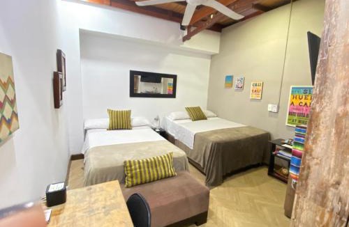 Cali Apartment | Apartarstudio muy bien ubicado, cercano a todo!