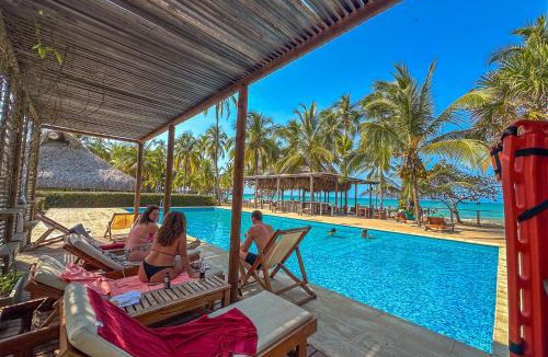 Palomino Hotel | Huku Beach Hostel Palomino