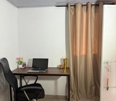 Floridablanca House | Oxford House Hostel