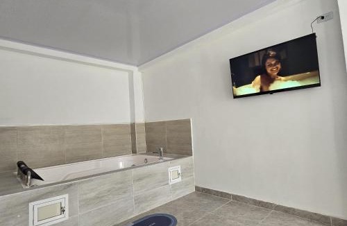 Sevilla Hotel | Hotel Valle del Café - Habitación con Jacuzzi 6