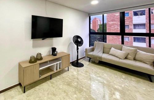 Laureles - Estadio Apartment | 41 Experience Laureles in style and comfort
