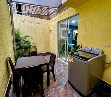 Los Patios House | Blue House