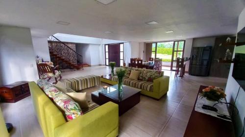 Armenia House | Santa Isabel Campestre