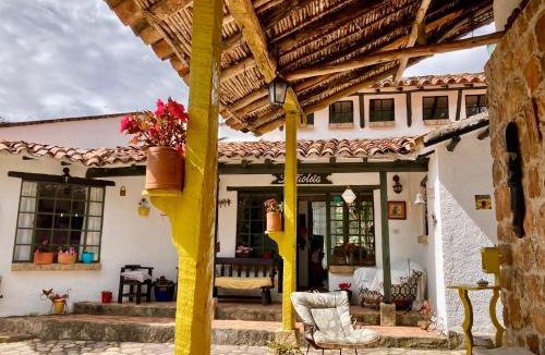 Susacon House | Hostal Finca La Violeta