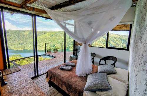 Victoria Other | COCOZNA Glamping