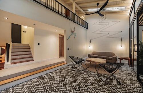 Zona Rosa Villa | 10A House Pool Provenza