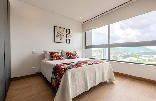 El Cabrero Apartment | NEW with impressive lagoon view 21st floor