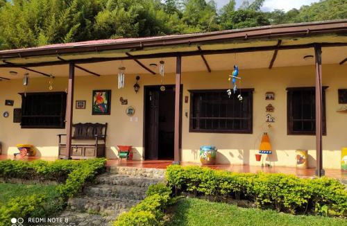 La Vega House | Finca - Granja Ecológica y de Descanso