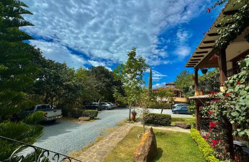 Villa de Leyva Hotel | Hotel Casa Cantabria Campestre