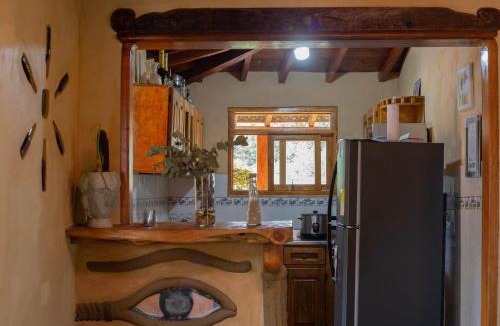 Rionegro House | Luna Verde Eco Hábitat - Hostal