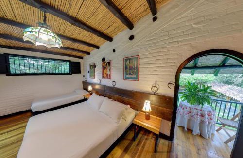 Guadalajara de Buga Hotel | Eco Hotel Hacienda El Diamante
