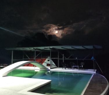 La Estrella Bed & Breakfast | FINCA LA FORTALEZA