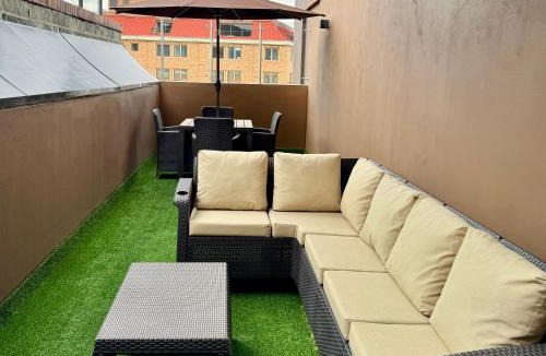 Zona Rosa Apartment | Modern Loft in 85 st