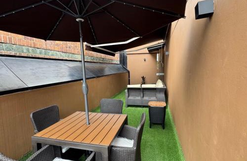 Zona Rosa Apartment | Modern Loft in 85 st