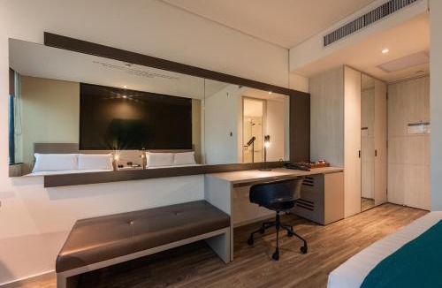 El Castillo Hotel | Hotel Estelar Square