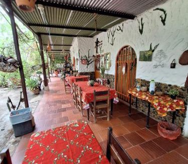 Villavieja Hotel | Alojamiento Casa de campo los Cactus
