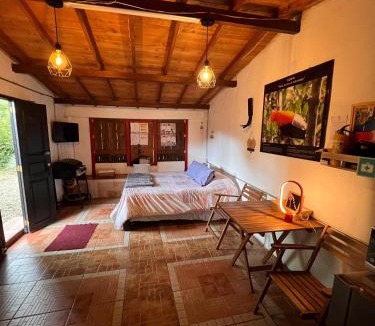 Jardin House | Casa y cabaña campestres, 14 personas, vocación familiar y descanso