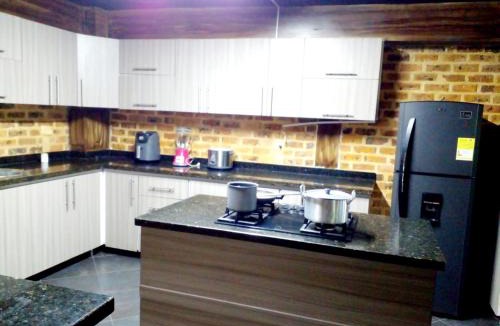 Calarca House | Mi Ranchito Alojamiento Familiar