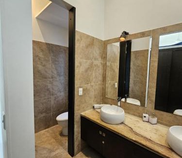 Melgar House | Girardot Casa estilo mediterraneo con piscina privada