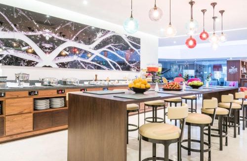 Chico Norte III Hotel | Doubletree By Hilton Bogota Calle 100,Co