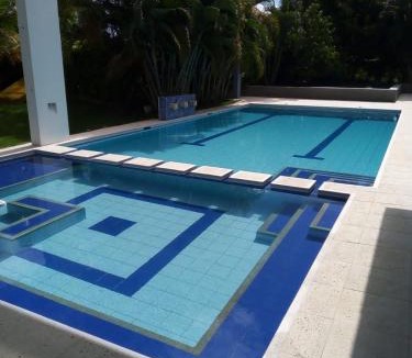 Flandes House | Espectacular Casa Campestre entre Giradot-Espinal