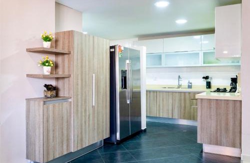 Cali Apartment | Apartamento amplio y de lujo en el Oeste
