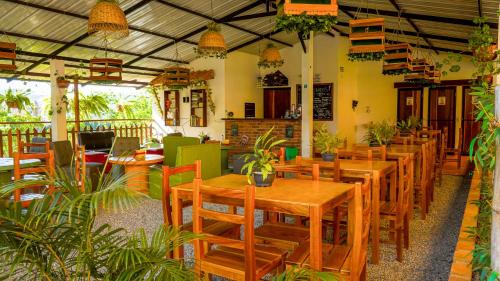 Curiti Hotel | Ecodreamers Curiti
