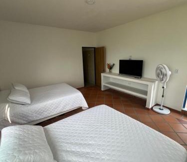 Garzon House | Hotel Casa Cuenca