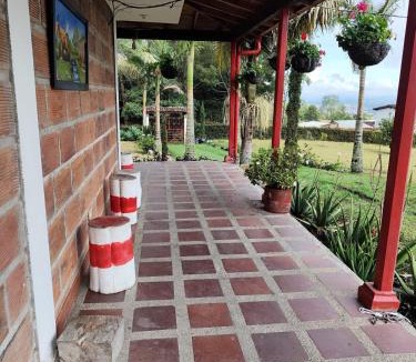 El Carmen de Viboral Ski Chalet | Finca Villa Isaura, Carmen del Viboral