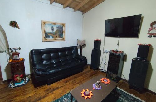 El Carmen de Viboral Ski Chalet | Finca Villa Isaura, Carmen del Viboral