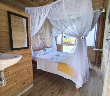Isla Tintipan House | Casa Acuarimantima