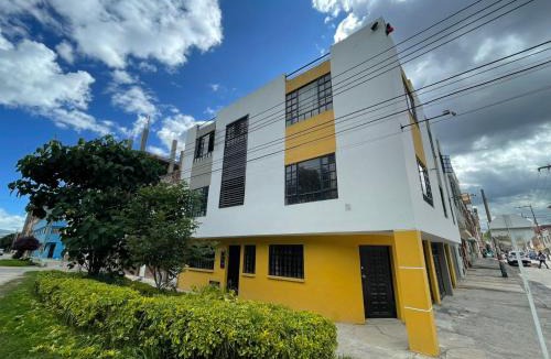 Puente Aranda Apartment | La casona 202