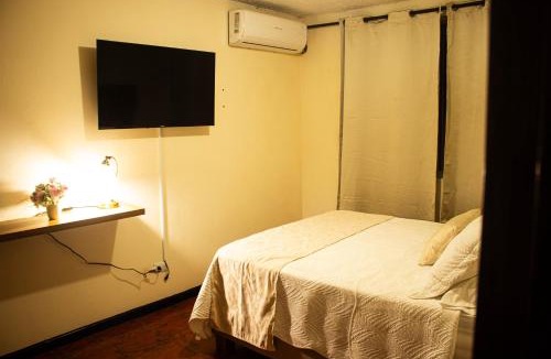 San Fernando House | Hotel Casa Manta Cali