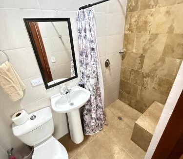 Necocli House | hostal orquideas de auri