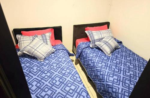 Kennedy Apartment | Acogedor apartamento familiar 2do piso - 06 personas - El Edén Centro Comercial