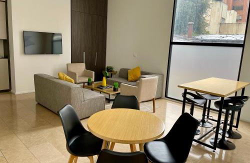 Centro International Apartment | Loft Cool Equilibrium