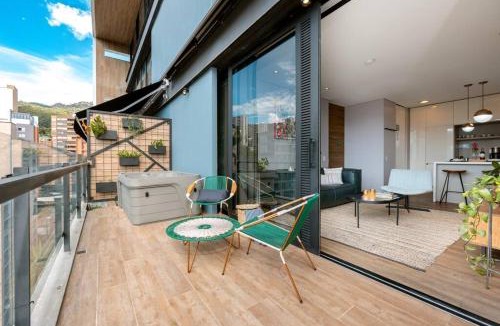 Las Lomas I Apartment | Energy Living - Ultimate Condo in Medellin
